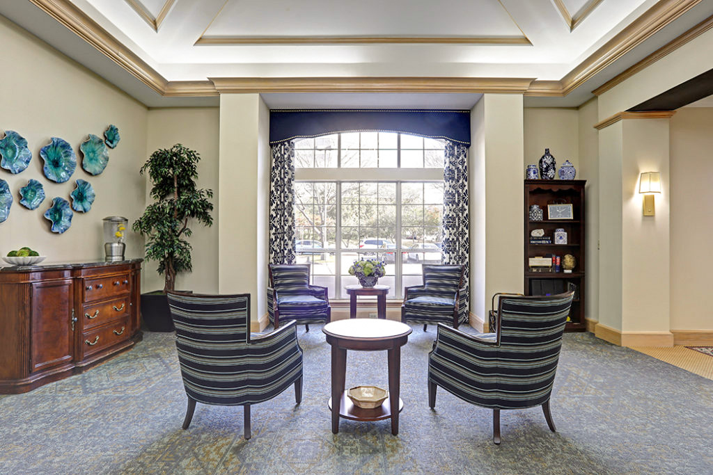 Signature Pointe Lobby